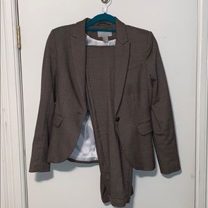 H &M suit